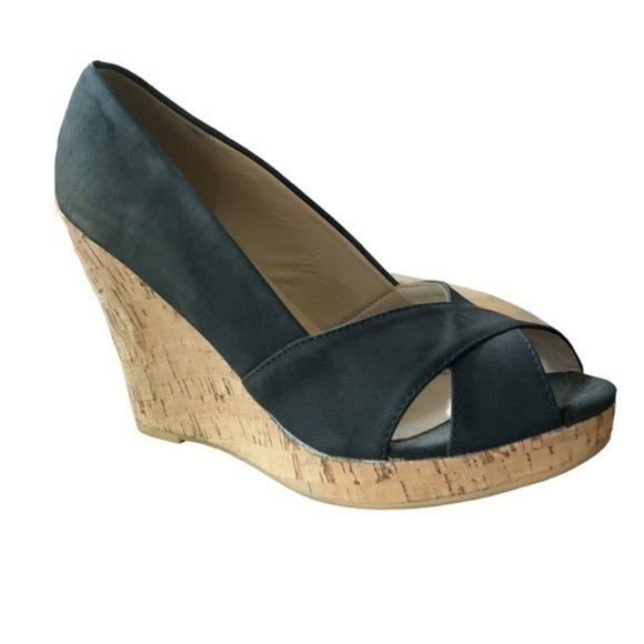 Atrevida Shoes - NEW Black Canvas Peep Toe Platform Wedge Heels Ladies Shoe Size 10 by Atrevida